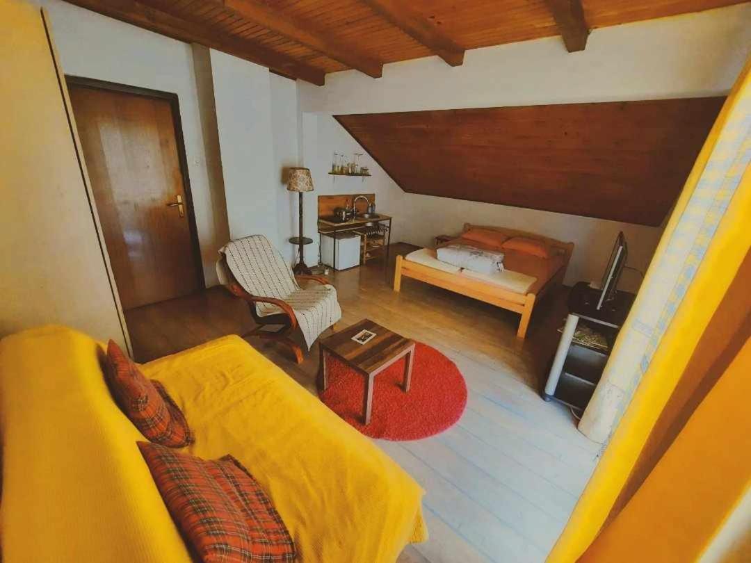 Old Town House Apartment Niksic Ngoại thất bức ảnh