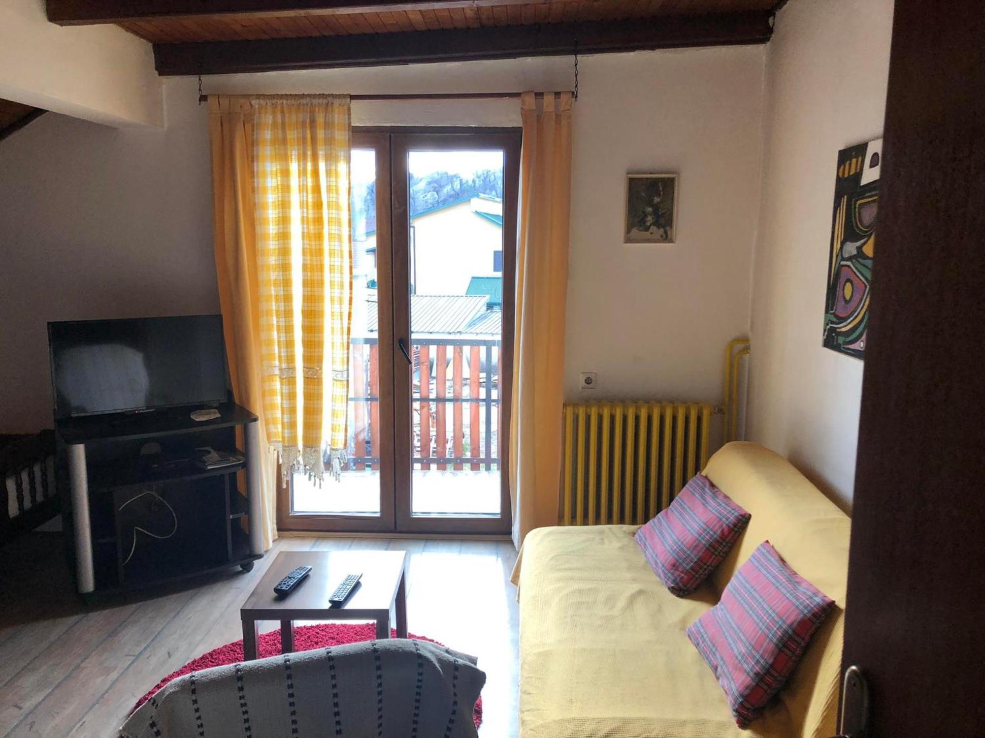 Old Town House Apartment Niksic Ngoại thất bức ảnh